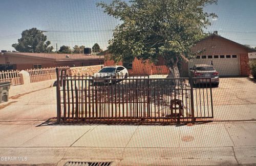 b-386 Mccune Rd, El Paso, TX, 79915-3315 | Card Image