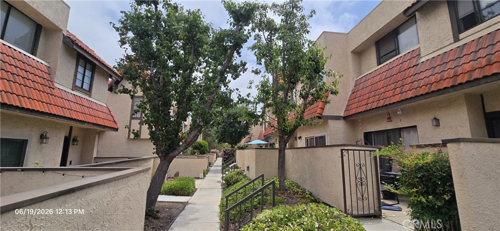 Residential in Canyon Country 4