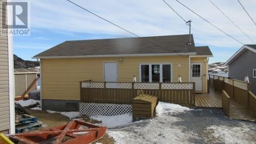 17 Harbour Rd, Burgeo, NL, A0N | Card Image