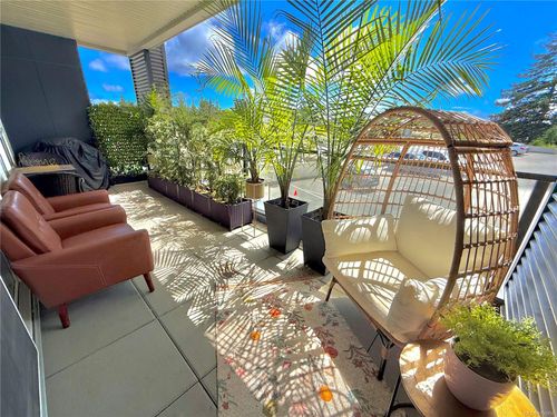 110-958 Pharoah Mews, Victoria, BC, V9B7A1 | Card Image