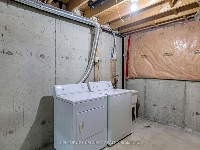 249 Stanley St, House attached with 3 bedrooms, 3 bathrooms and 2 parking in Barrie ON | Image 39