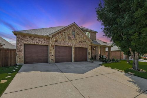 2804 Dog Leg Trl, Mckinney, TX, 75069-8026 | Card Image