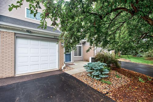 18171 Settlers Way, Eden Prairie, MN, 55437 | Card Image