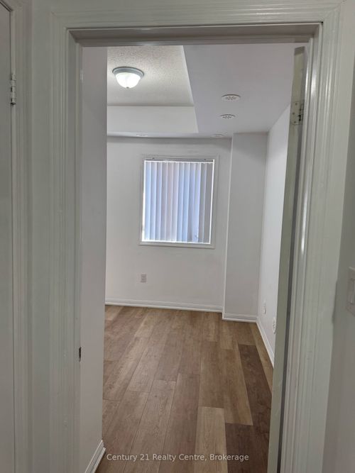 329-250 Sunny Meadow Blvd, Brampton, ON, L6R3Y7 | Card Image