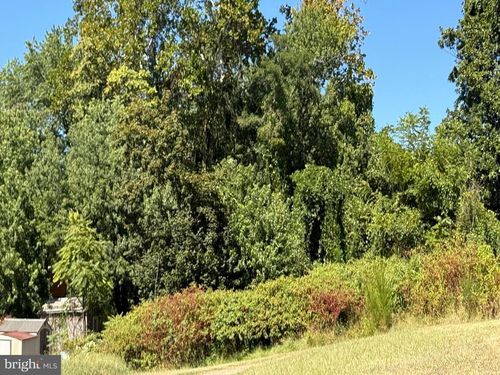 214 2nd Ave, QUANTICO, VA, 22134-3404 | Card Image