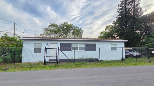 1430 Nw 7th St, Fort Lauderdale, FL, 33311-7909 | Card Image