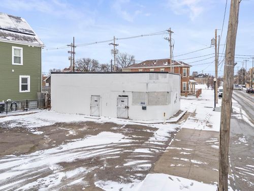 860 E Long St, Columbus, OH, 43203-1852 | Card Image