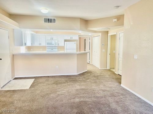 unit-102-3609 Galatea St, Las Vegas, NV, 89108-8711 | Card Image