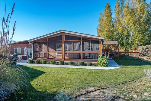 205 Fairway Place Sw, Mattawa, WA, 99349 | Card Image