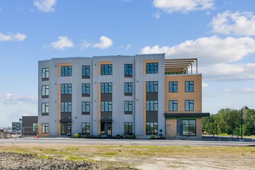 105-1 Cross Street, Scarborough, ME, 04074 | Card Image