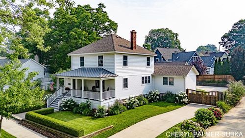 406 Lake Ave, Grand Haven, MI, 49417-1710 | Card Image