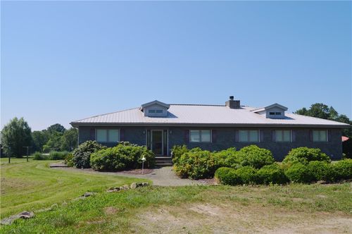 405 Hogg Rd, Worthington, PA, 16262-3209 | Card Image