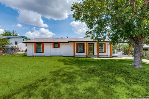 158 Mountain Valley St, San Antonio, TX, 78227-4550 | Card Image