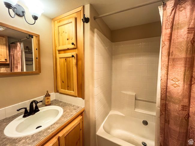 10 Pioneer Dr., House other with 2 bedrooms, 1 bathrooms and 2 parking in La Sal UT | Image 4