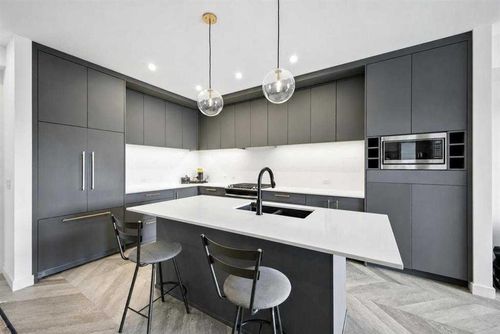419-4275 Norford Ave Nw, Calgary, AB, T3B6M2 | Card Image