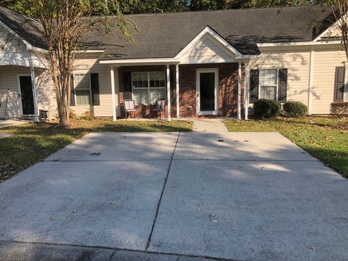 122 Stewart Place, Summerville, SC, 29485 | Card Image