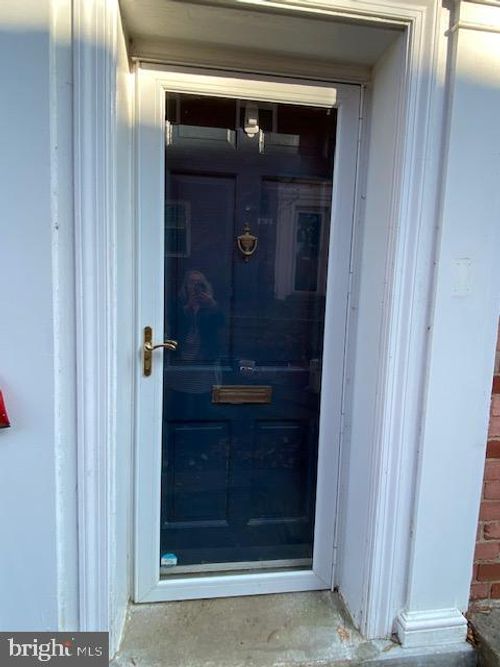 3728 Holmes Ln, ALEXANDRIA, VA, 22302-2012 | Card Image