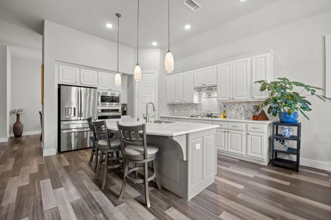 9424 Excursion Dr, House other with 4 bedrooms, 4 bathrooms and null parking in Oak Point TX | Image 8