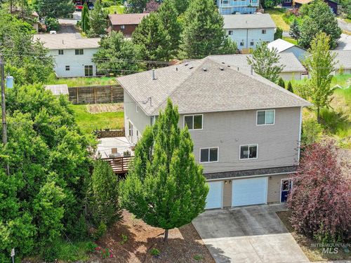 933 Public Ave, Moscow, ID, 83843-9276 | Card Image