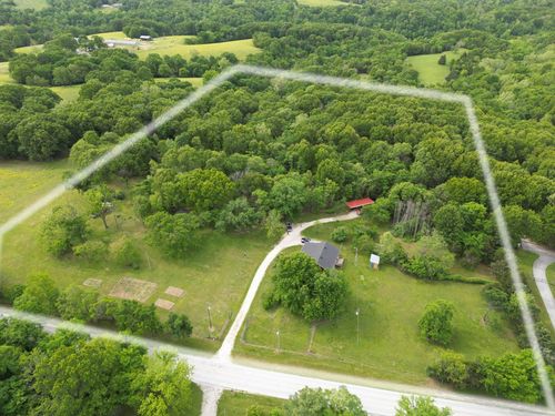 17685 Gann Ridge Rd, Garfield, AR, 72732-9211 | Card Image