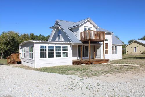 101 2nd St, Mullin, TX, 76864 | Card Image