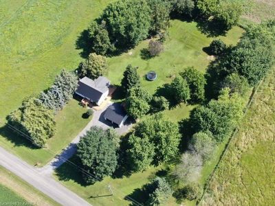 912 8 Th Line Rd, House other with 3 bedrooms, 1 bathrooms and 8 parking in Wolfe Island ON | Image 1