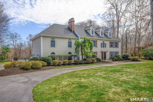 3 Lancelot Way, Hamden, CT, 06518-1157 | Card Image