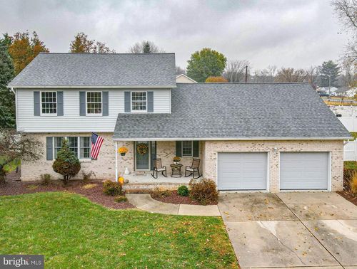 5 Page Ter, PENNSVILLE, NJ, 08070-2351 | Card Image