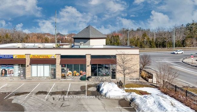 1 - 9720 Dufferin St, Home with 0 bedrooms, 2 bathrooms and null parking in Vaughan ON | Image 9