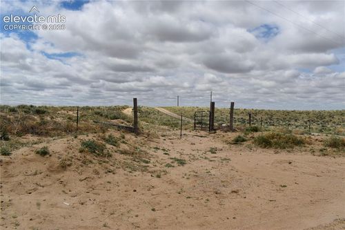 30195 Darroll Rd, Yoder, CO, 80864-9001 | Card Image