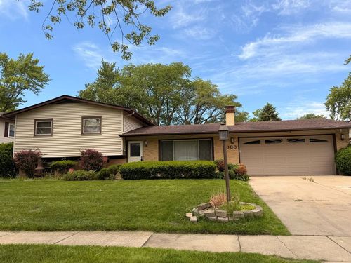7388 Coventry Ln, Hanover Park, IL, 60133-2613 | Card Image