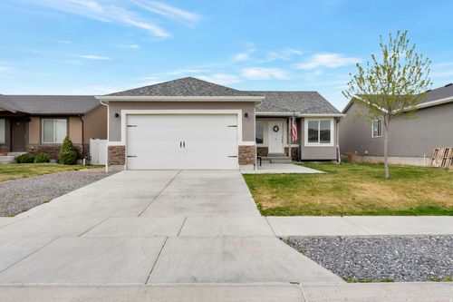 1357 E Skip St, Eagle Mountain, UT, 84005-6351 | Card Image