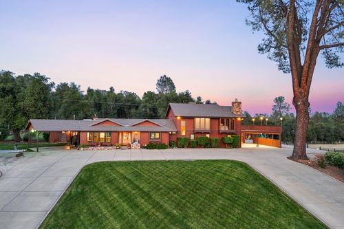 20831 Clough Creek Rd, Redding, CA, 96002-9588 | Card Image