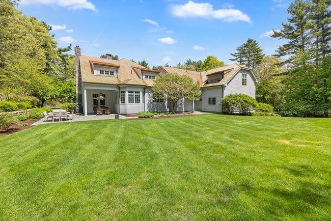 29 Philip St, House other with 6 bedrooms, 7 bathrooms and 6 parking in Medfield MA | Image 34