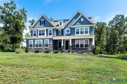 8370 Roden Dr, Mechanicsville, VA, 23111-6145 | Card Image
