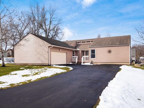 86 Jonquil Dr Sw, Etna, OH, 43062-9047 | Card Image