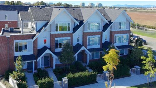 {{alt}} | Card Image