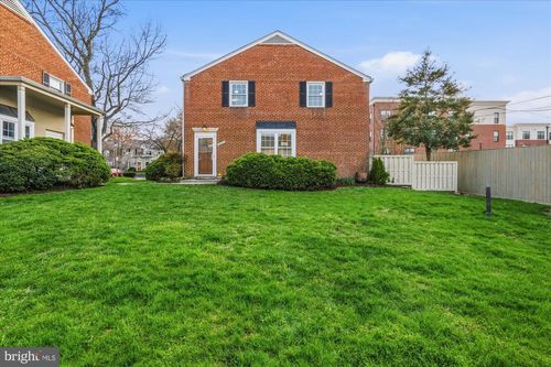 3827 Ingalls Ave, ALEXANDRIA, VA, 22302-1810 | Card Image