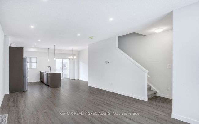 56 - 1781 Henrica Ave, Condo with 4 bedrooms, 4 bathrooms and 2 parking in London ON | Image 4
