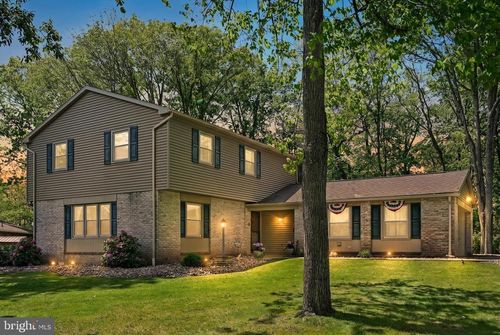 74 Brook Ln, MOUNTAIN TOP, PA, 18707-1514 | Card Image