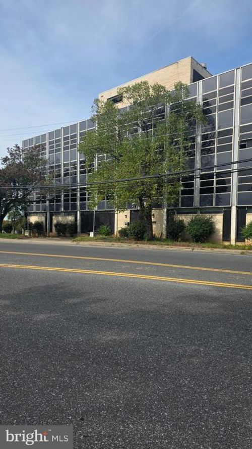 3308 Dodge Park Rd, LANDOVER, MD, 20785-2102 | Card Image