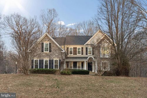 10871 Peninsula Ct, Manassas, VA, 20111-4391 | Card Image