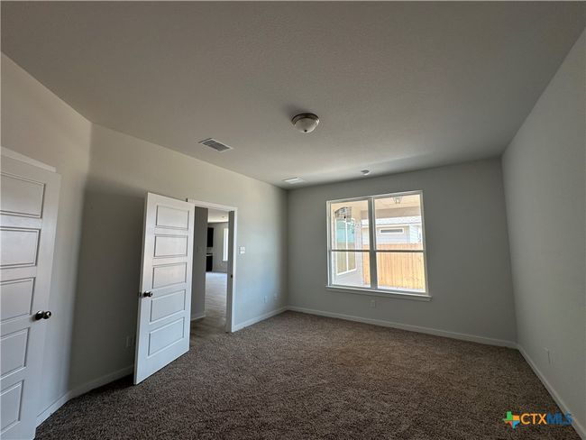 909 James Parker Cir, House other with 4 bedrooms, 2 bathrooms and null parking in Killeen TX | Image 14