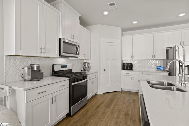 117 Hazelcroft Dr, House other with 4 bedrooms, 2 bathrooms and 2 parking in Fountain Inn SC | Image 7