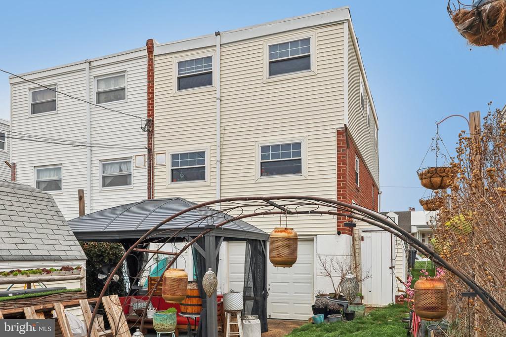 Residential in PHILADELPHIA 2