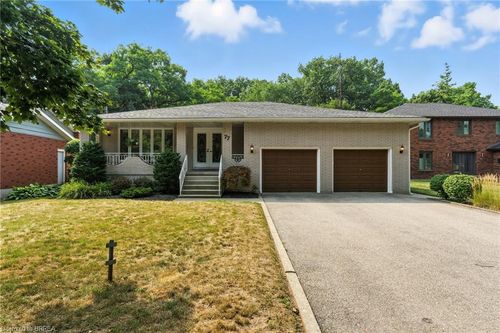 77 Glenwood Dr, Brantford, ON, N3S7N1 | Card Image