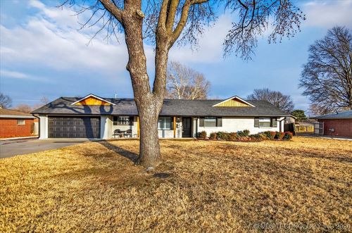 1516 Harris Dr, Bartlesville, OK, 74006-5705 | Card Image