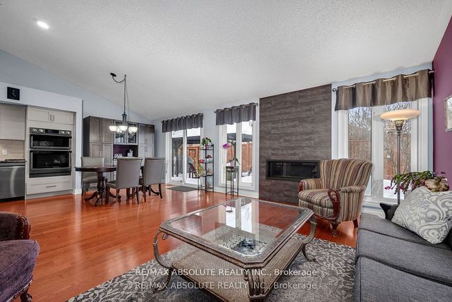 48 Settler's Ridge Way, House other with 4 bedrooms, 3 bathrooms and 4 parking in Nepean ON | Image 13