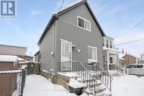 173 London St N, Hamilton, ON, L8H4C1 | Card Image