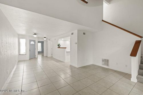 2885 Sand Castle Ln, Jacksonville, FL, 32233-2278 | Card Image